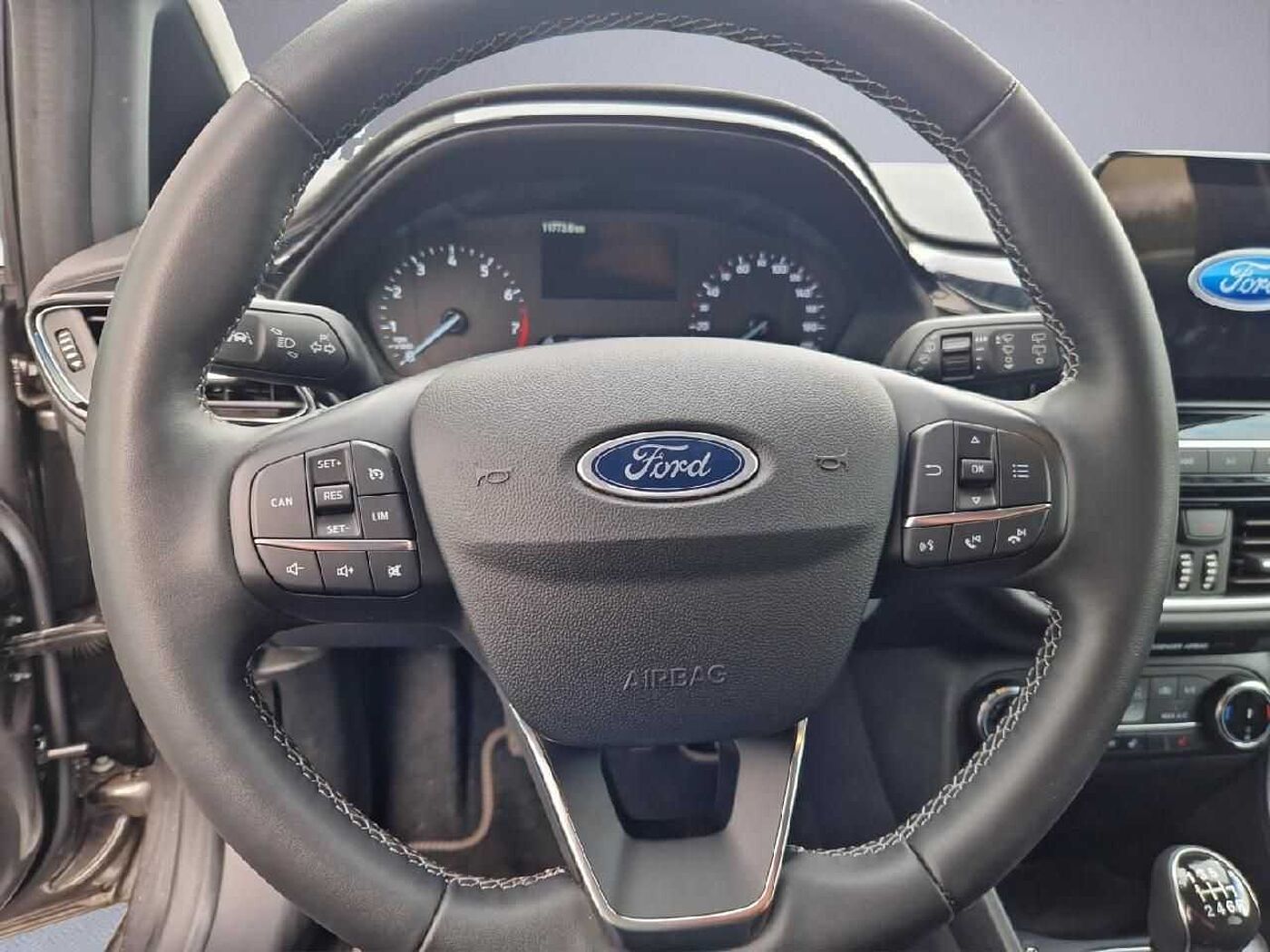 Ford  1.0 EcoBoost Hybrid Titanium *LED*