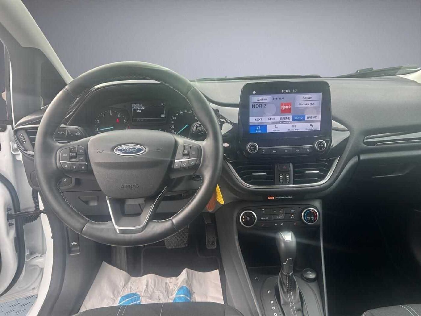 Ford  Cool & Connect