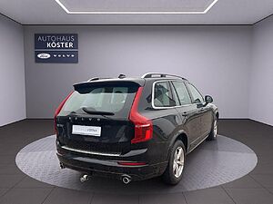 Volvo  D5 AWD Momentum