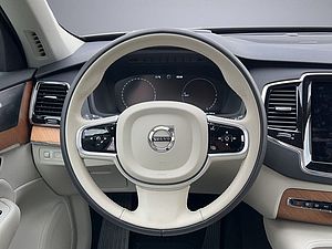 Volvo  T8 AWD Inscription Expression Recharge